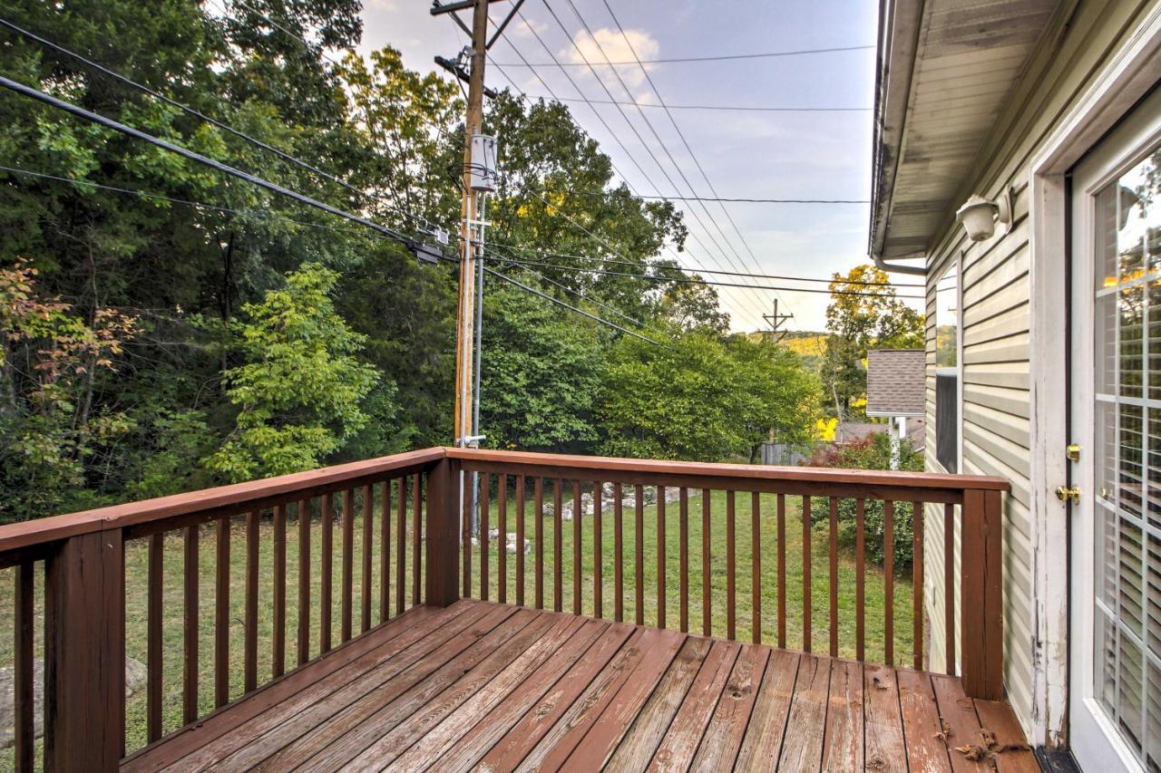 Branson Home With Deck Walk To The Strip And Creek! Exteriér fotografie